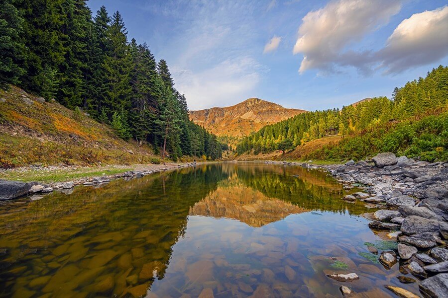 Artvin'in farklı renklerdeki doğal güzellikleri