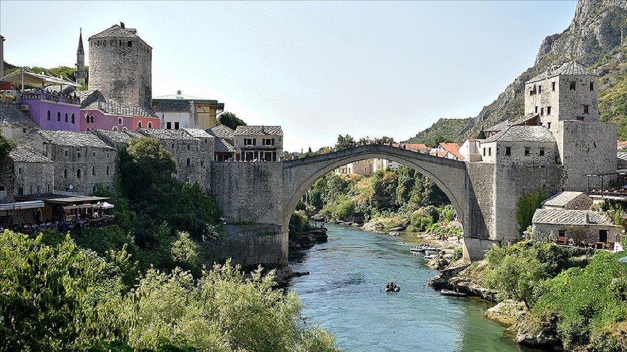 Mostar Köprüsü'nün yeniden açılmasının 19. yılı