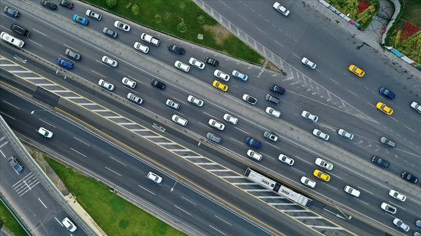İstanbul'da günde 2 milyon araç trafikte
