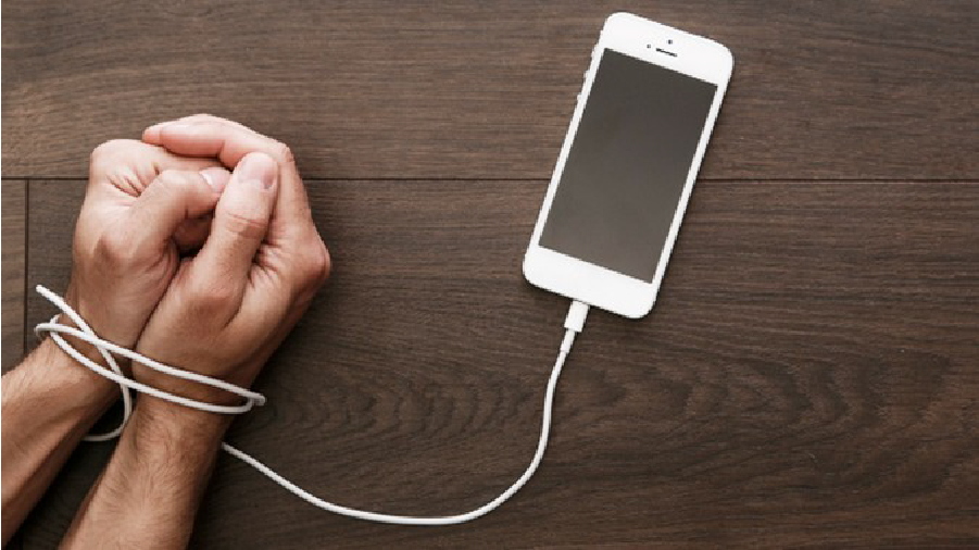 Ekran bağımlılığına karşı tuşlu telefonlara dönüş