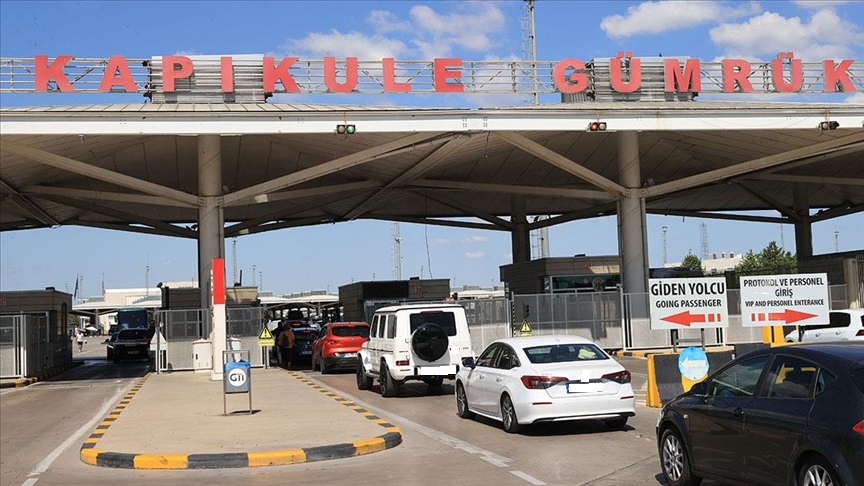 Gurbetçilerin hüzünlü dönüş yolculuğu 