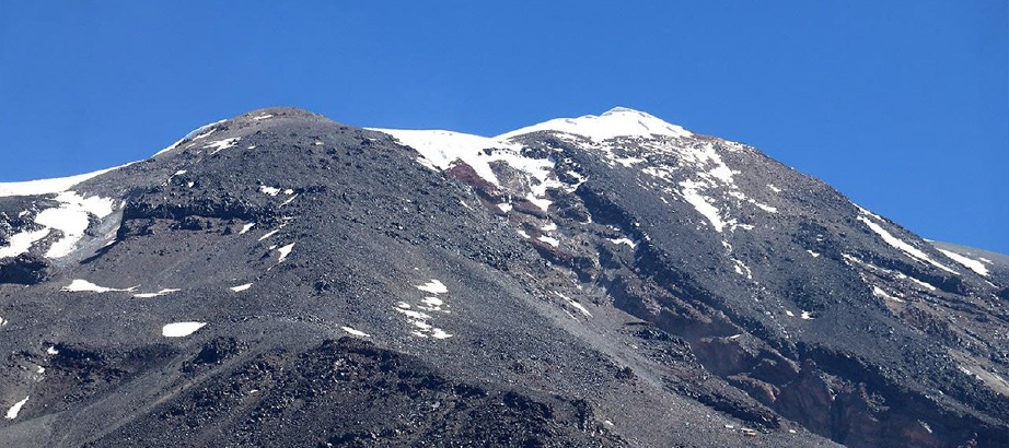 ­Ağrı Dağı'nın buzulu eriyor