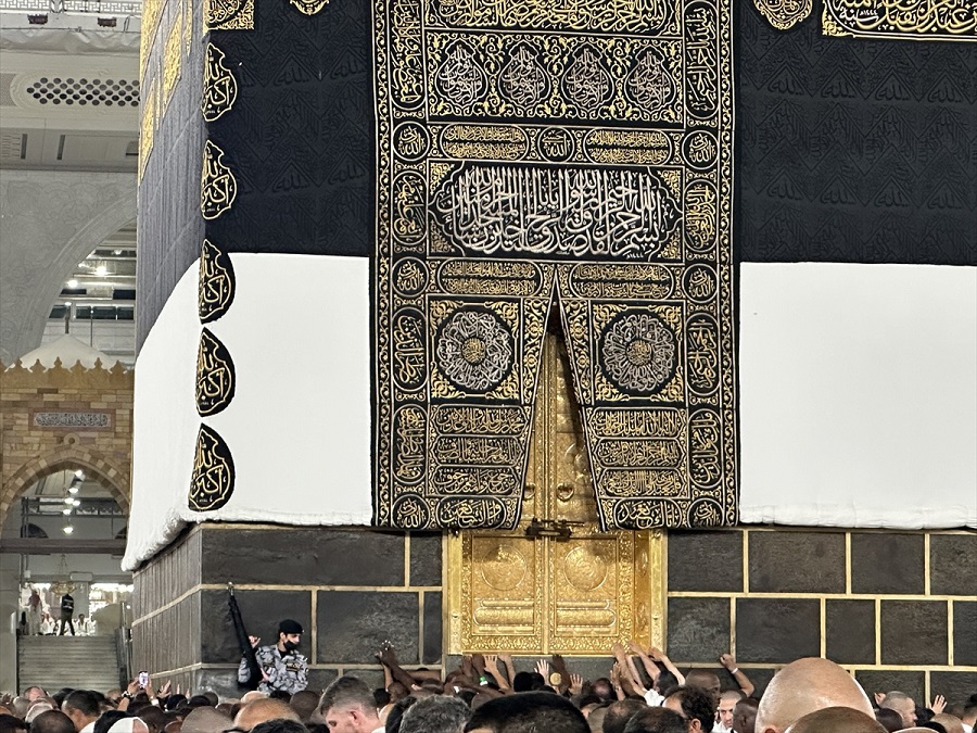 Kabe-i Muazzama'da Hac hazırlığı