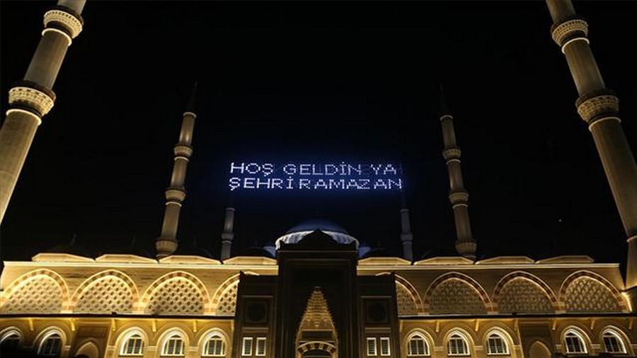 ­İlk teravih ve ilk sahur bu gece