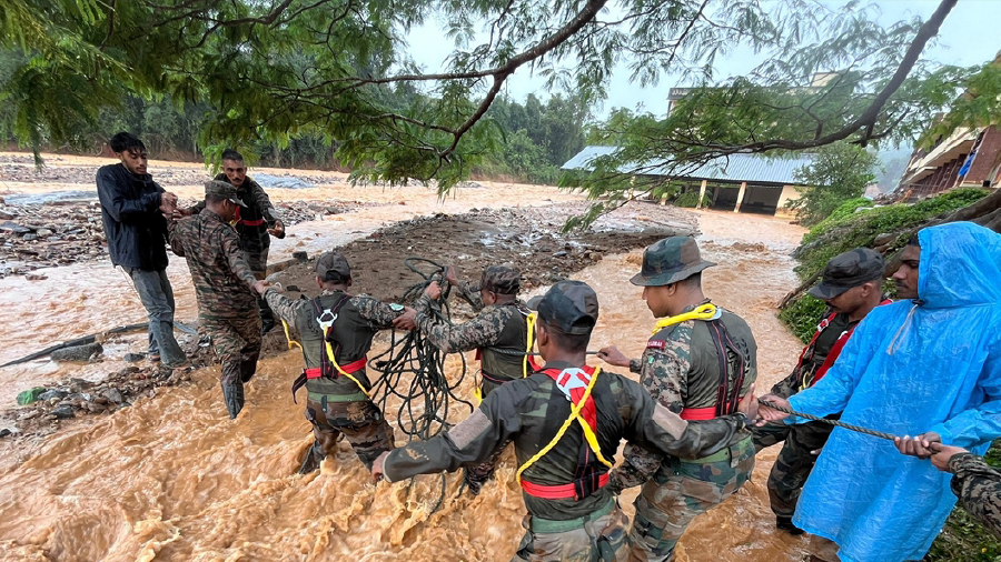 Hindistan ve Pakistan’da sel 