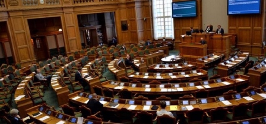 Danimarka'da göçmenlere çalışma zorunluluğu