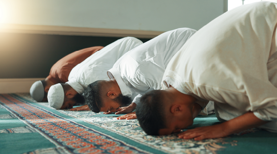 Namaz: Kurtuluşun Anahtarı