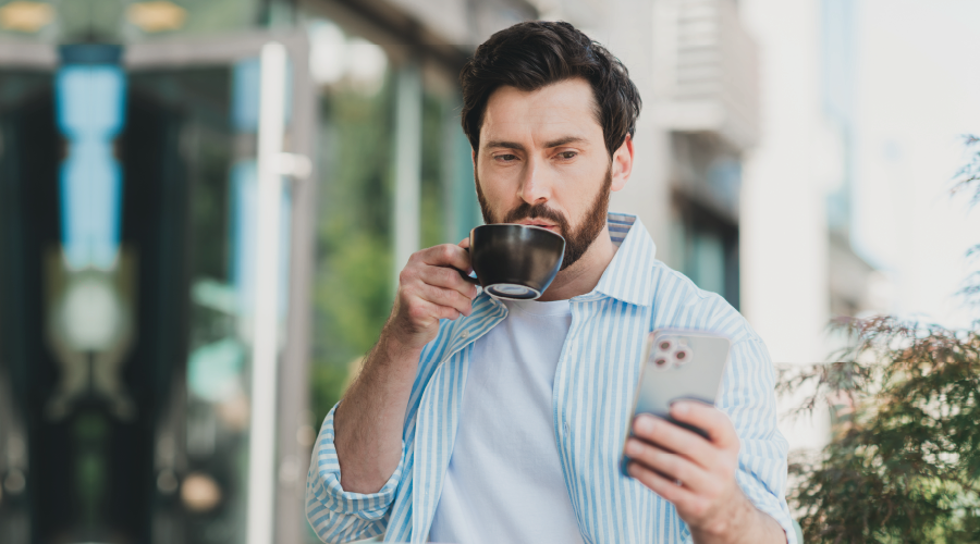 Cep telefonu boyna yük