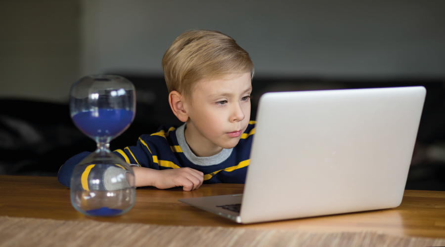 Dijital Platformlar Çocukların Zamanını Nasıl Yönetiyor?