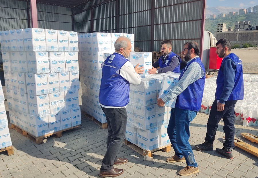 MEC Vakfı Afet bölgesinde kurban dağıtımlarını tamamladı