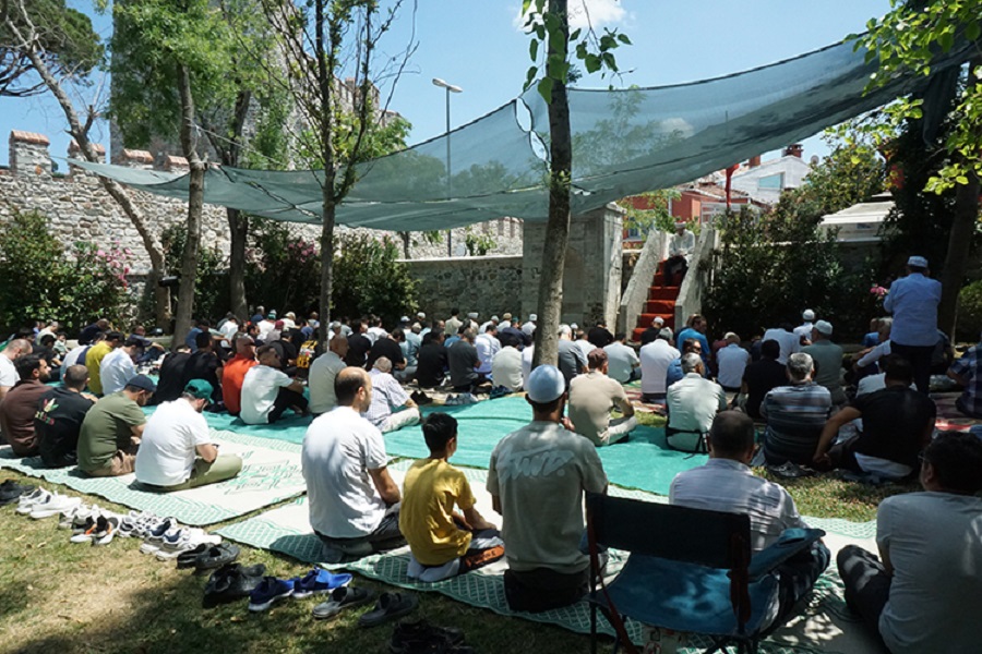 Anadolu Hisarı Namazgahı eski günlerine dönüyor