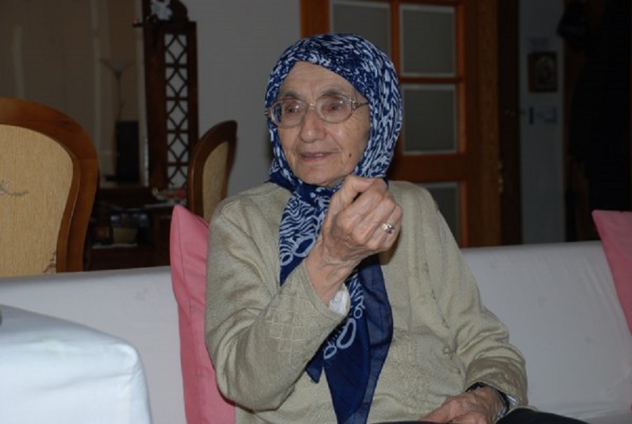 Hümeyra Ökten Hanımefendinin, M. Zahid Kotku (K.S.) ile tanışması