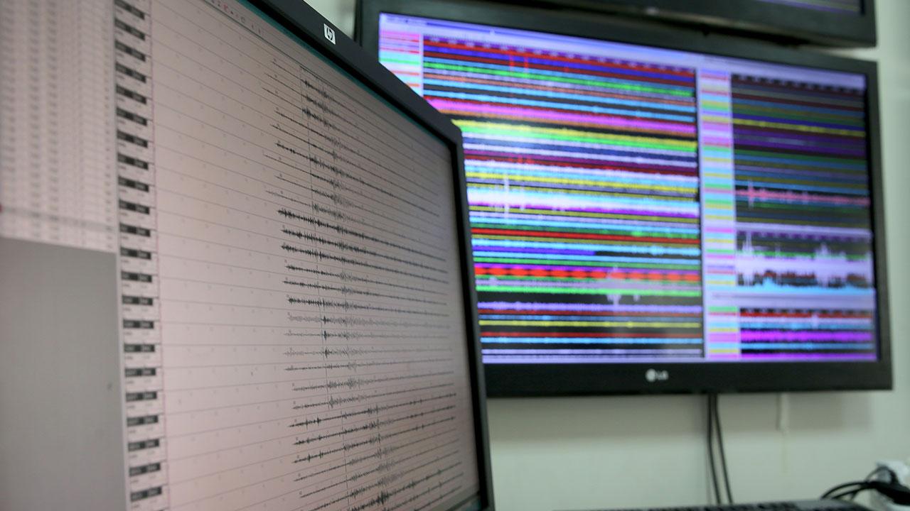 Balıkesir'de 6,1 büyüklüğünde deprem