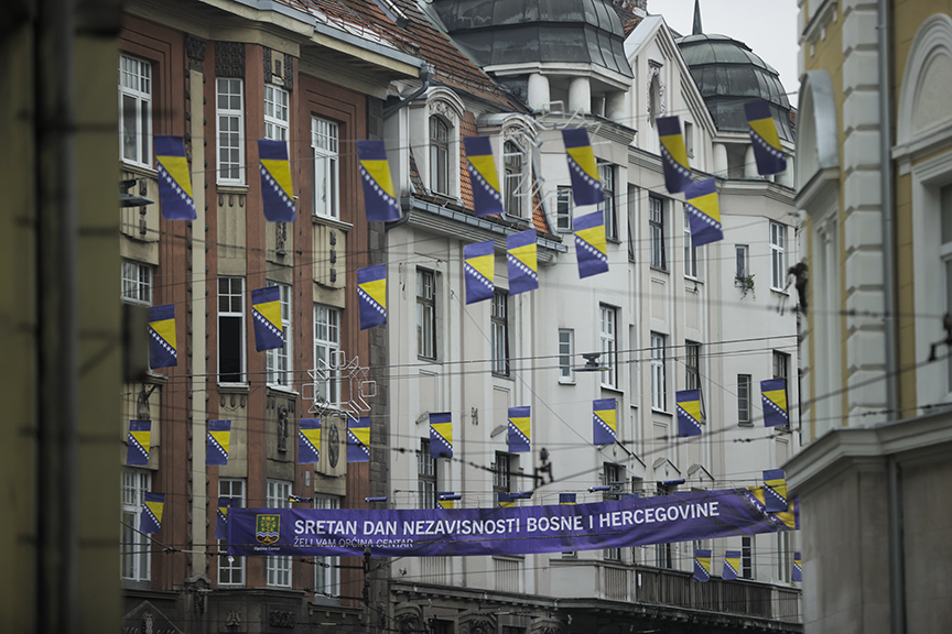 Bosna Hersek'e karmaşık siyasi yapı getiren antlaşmanın 30. yılı